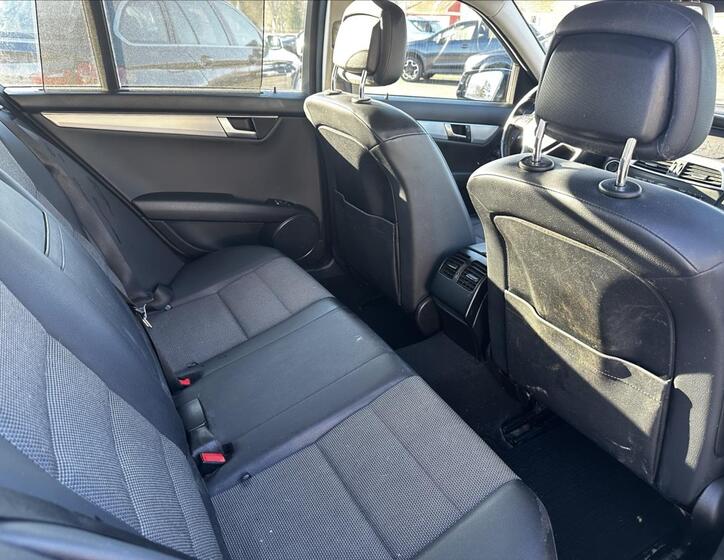 Mercedes-Benz Třídy C 14