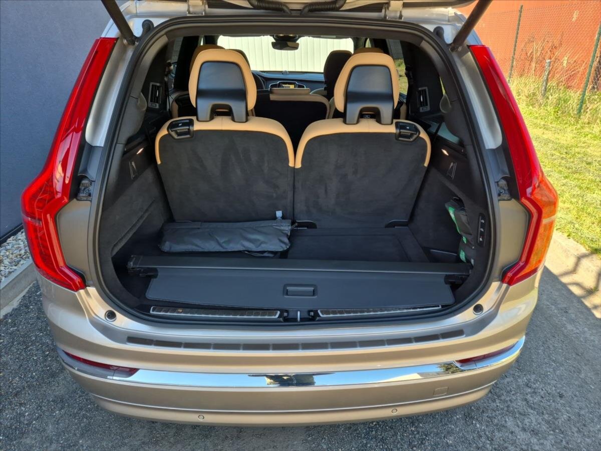 Volvo XC90 Ostatní 2,0 l 228 kw