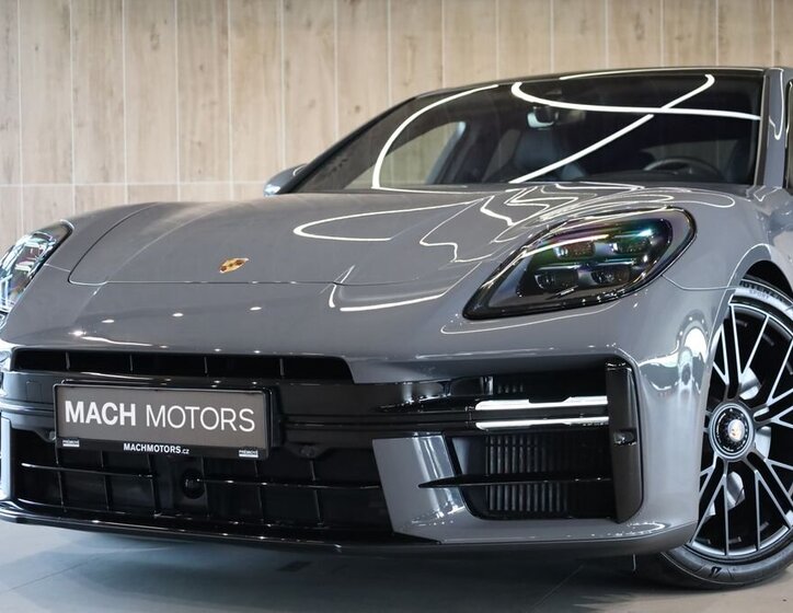 Porsche Panamera Sedan / Limuzína 4,0 l 368 kw