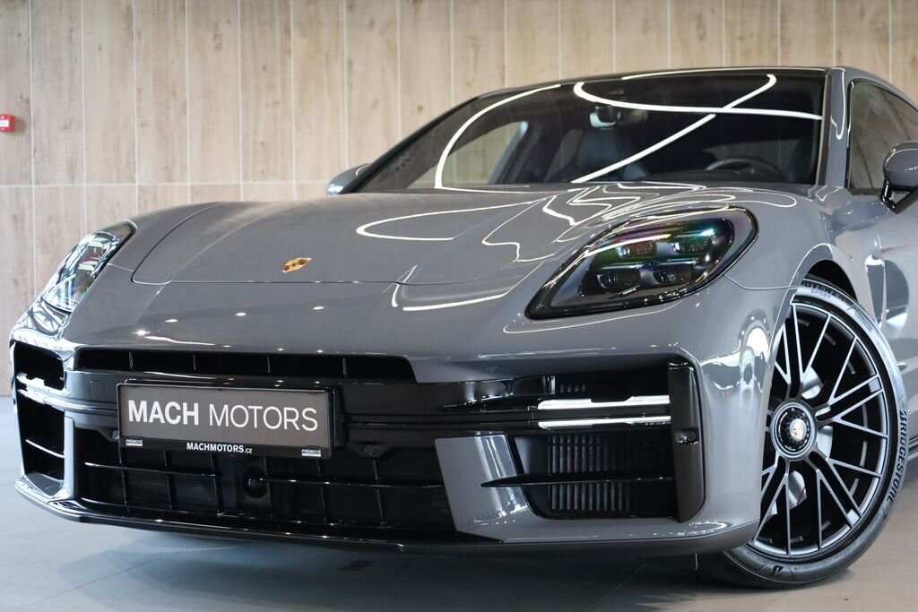 Porsche Panamera Sedan / Limuzína 4,0 l 368 kw