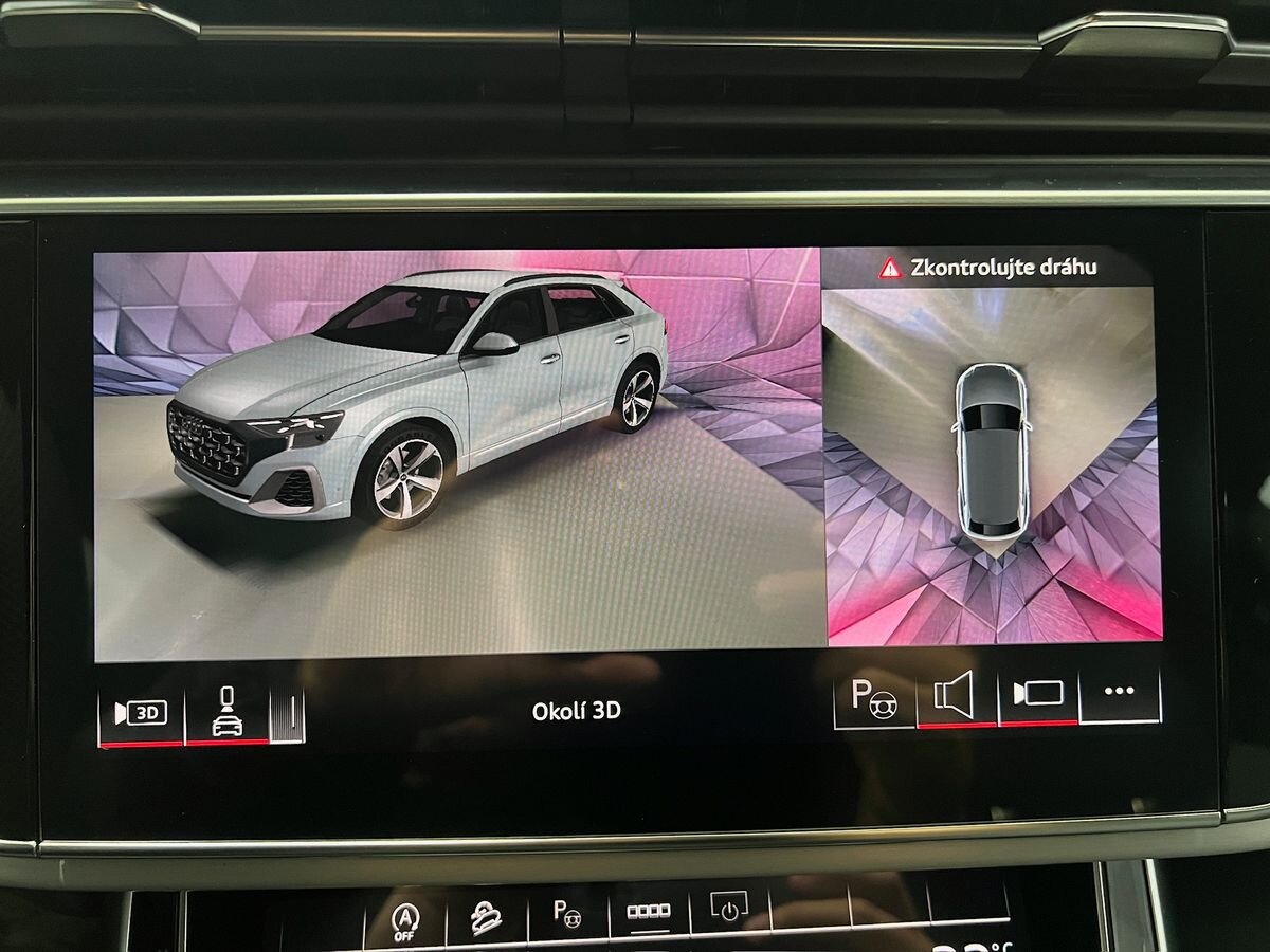 Audi Q8 SUV / Terénní 3,0 l 210 kw