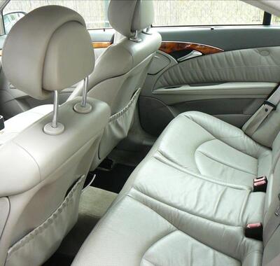 Mercedes-Benz Třídy E 8