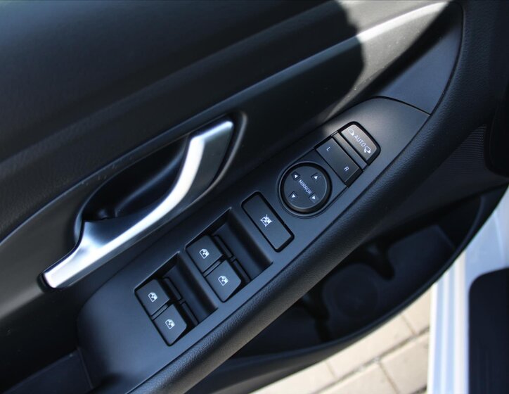 Hyundai i30 Kombi 1,5 l 117 kw