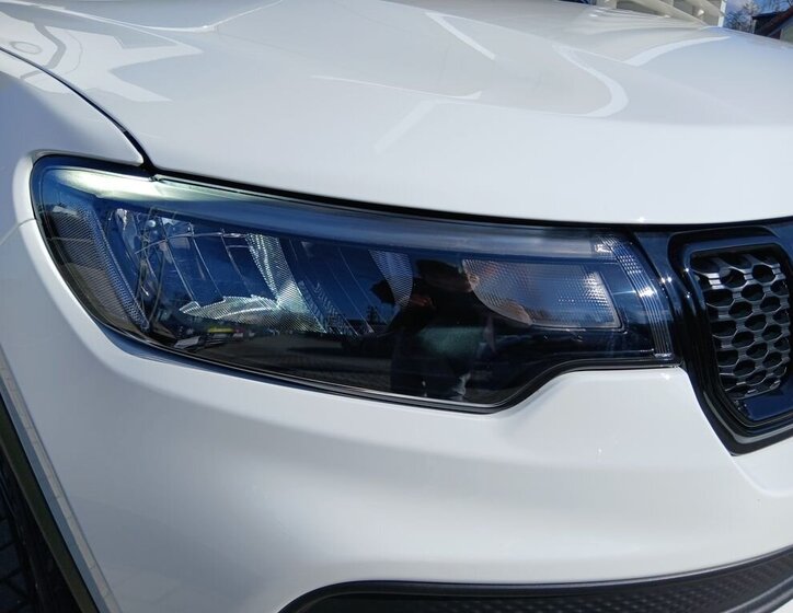 Jeep Compass SUV / Terénní 1,5 l 96 kw