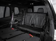 BMW X7 17