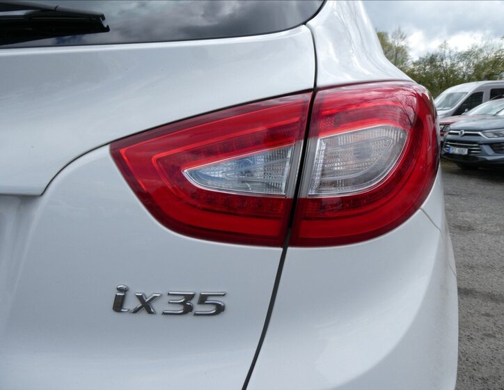 Hyundai ix35 SUV / Terénní 1,6 l 99 kw
