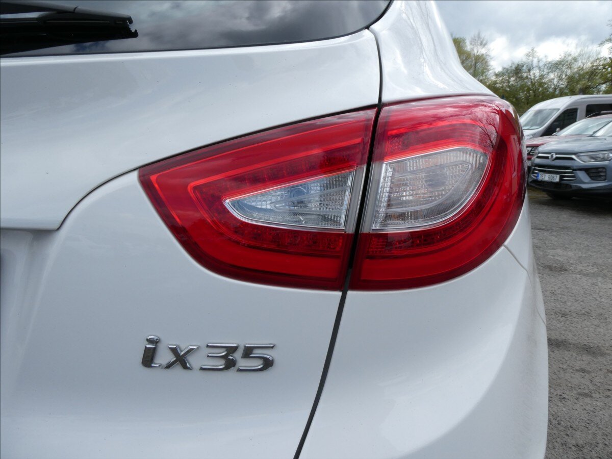 Hyundai ix35 SUV / Terénní 1,6 l 99 kw