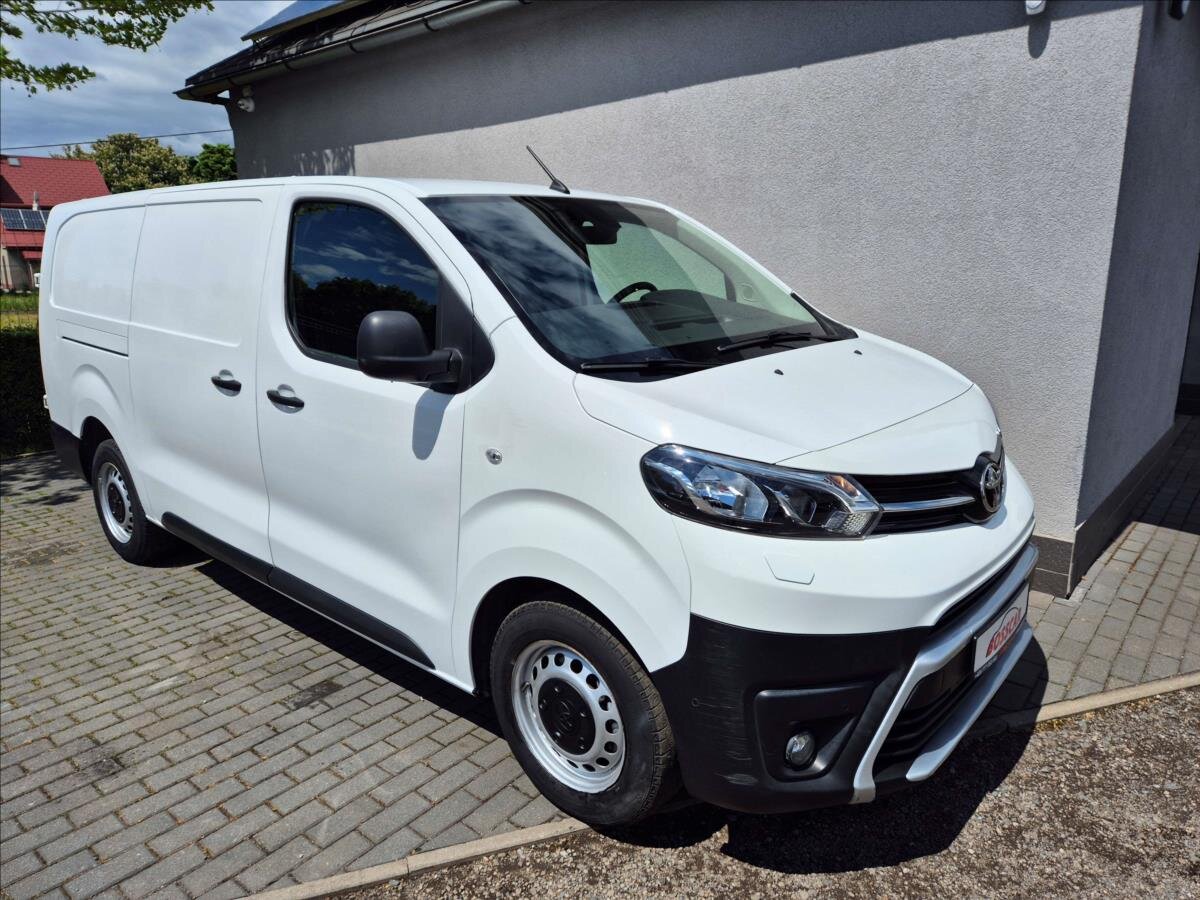 Toyota ProAce Skříň 2,0 l 90 kw