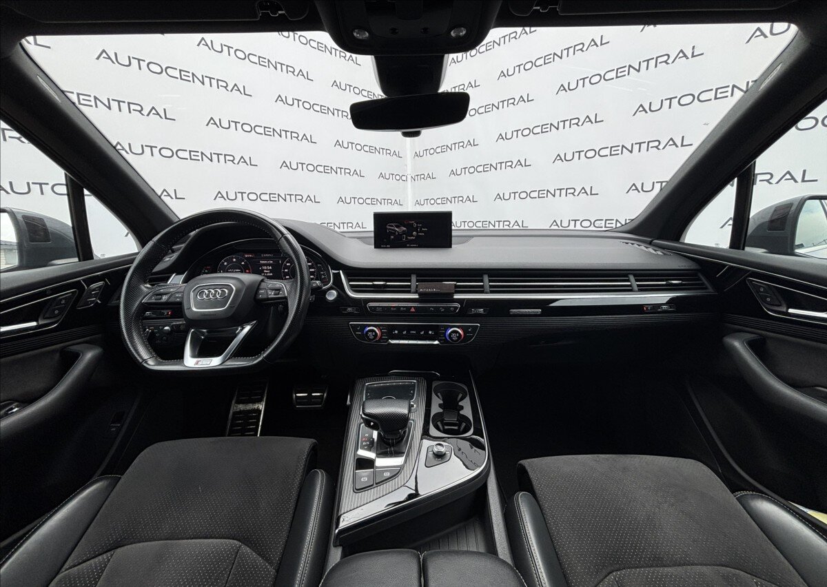 Audi Q7 SUV / Terénní 3,0 l 200 kw