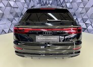 Audi Q8 5