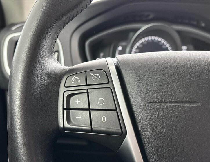 Volvo V40 Hatchback 2,0 l 88 kw