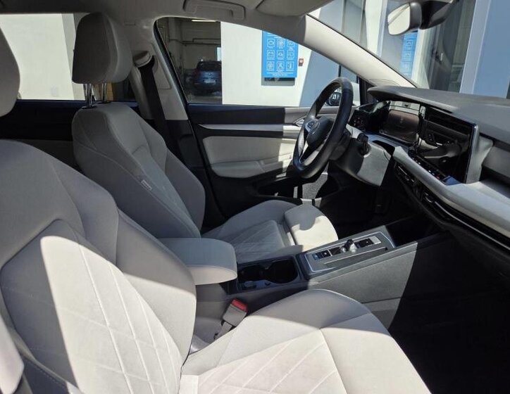 Volkswagen Golf Kombi 2,0 l 85 kw