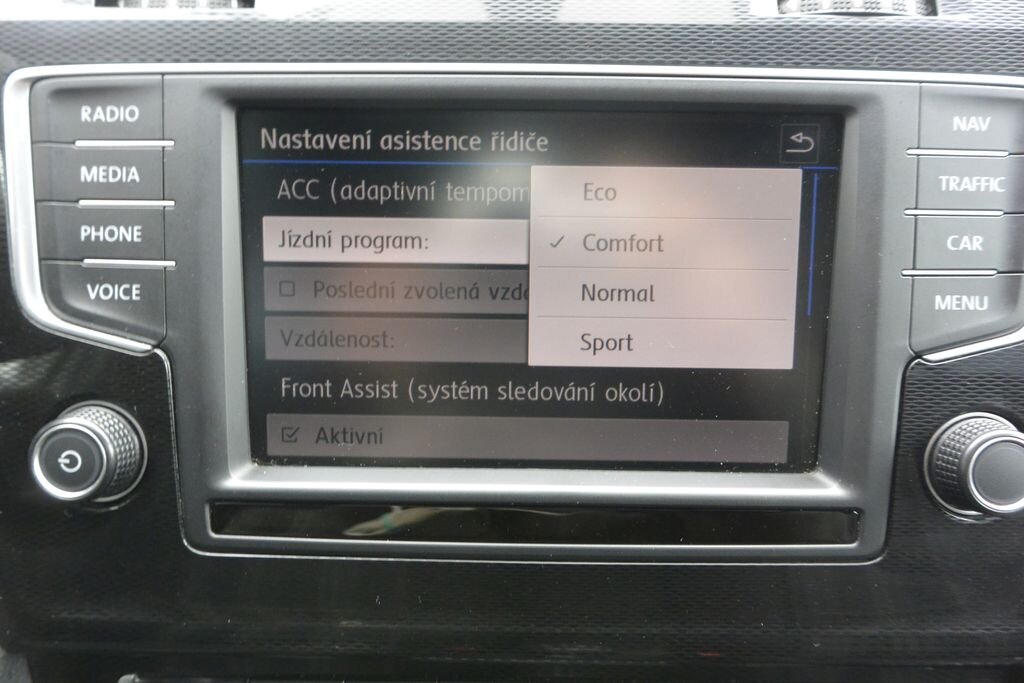 Volkswagen Golf Kombi 2,0 l 135 kw