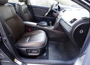 Toyota Avensis Sedan / Limuzína 2,0 l 112 kw