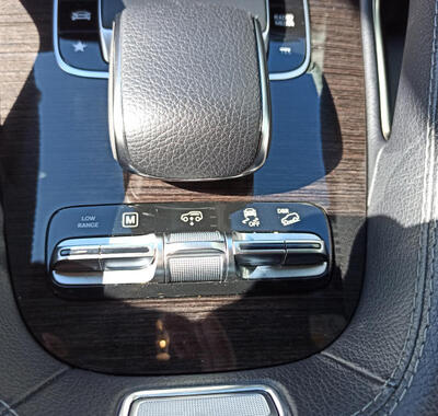 Mercedes-Benz GLS 22