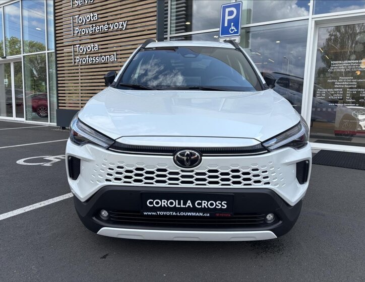 Toyota Corolla Cross 2