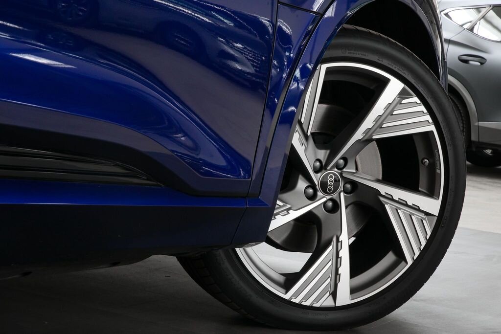 Audi e-tron SUV 0,0 300 kw