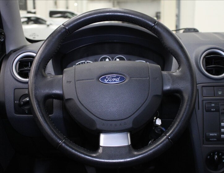 Ford Fusion Hatchback 1,4 l 50 kw