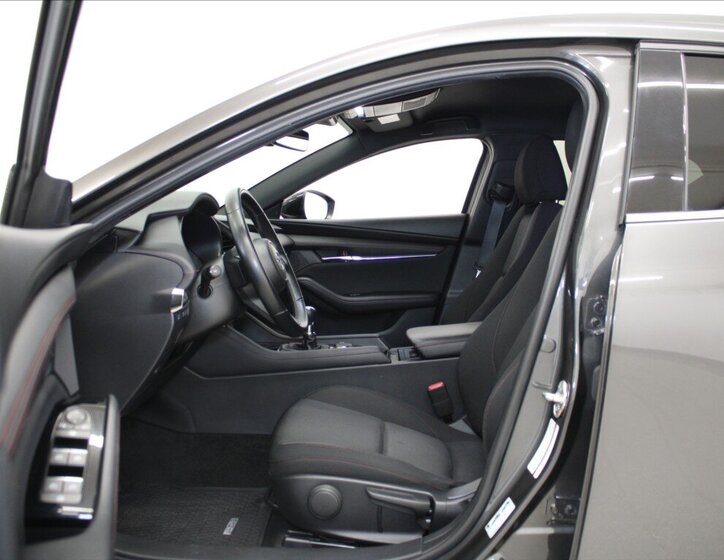 Mazda 3 Hatchback 2,0 l 110 kw