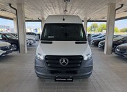 Mercedes-Benz Sprinter 2
