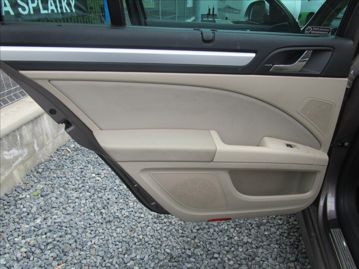 Škoda Superb Kombi 2,0 l 125 kw