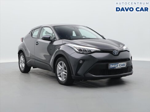 Toyota C-HR SUV / Terénní 1,8 l 72 kw