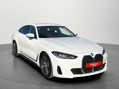 BMW Řada 4 Sedan / Limuzína 3,0 l 210 kw