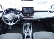 Toyota Corolla Sedan / Limuzína 1,6 l 97 kw