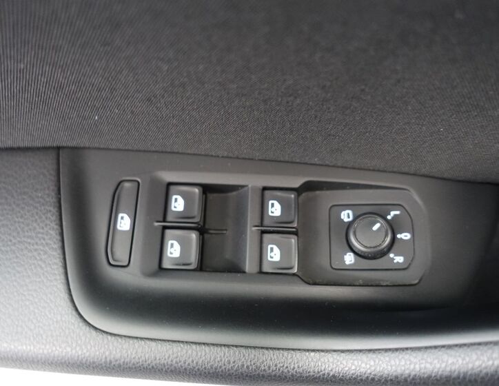 Volkswagen Passat Kombi 2,0 l 110 kw