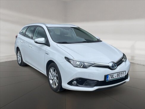 Toyota Auris Kombi 1,8 l 73 kw