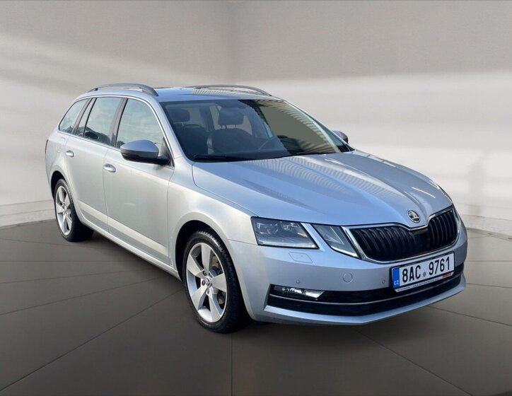 Škoda Octavia 1