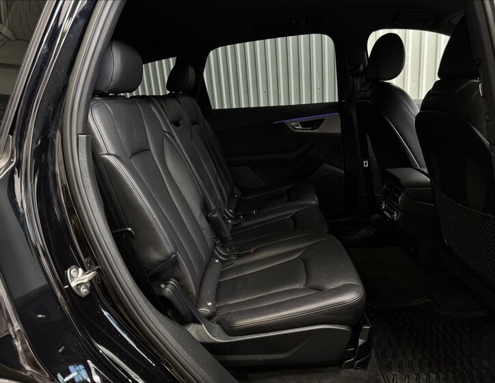 Audi Q7 SUV 3,0 l 160 kw