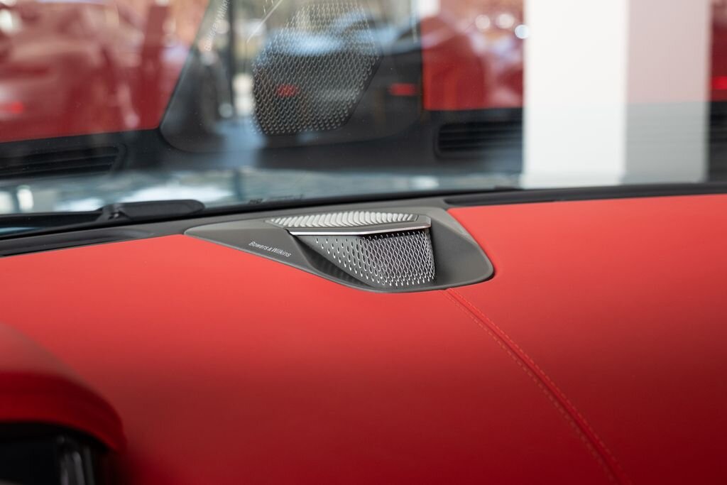 Aston Martin Ostatní Kabriolet 4,0 l 500 kw