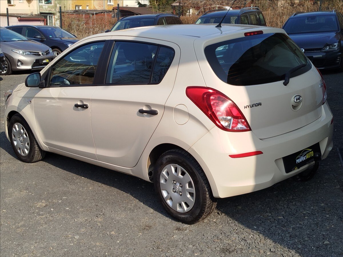 Hyundai i20 Hatchback 1,2 l 63 kw