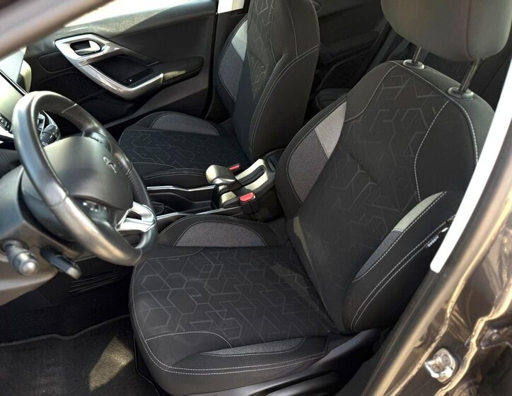 Peugeot 2008 SUV / Terénní 1,2 l 60 kw