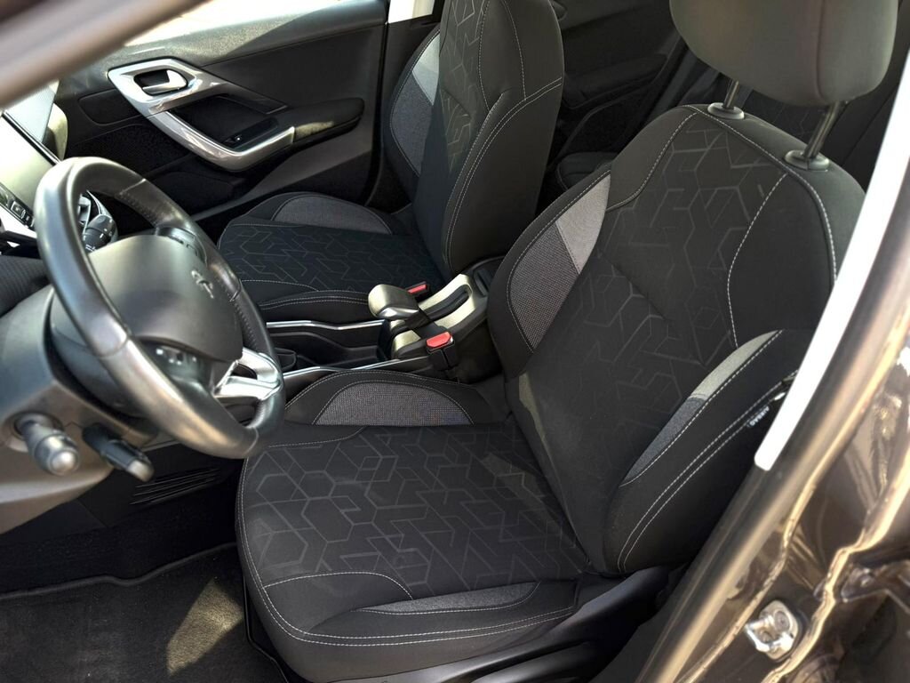 Peugeot 2008 SUV / Terénní 1,2 l 60 kw