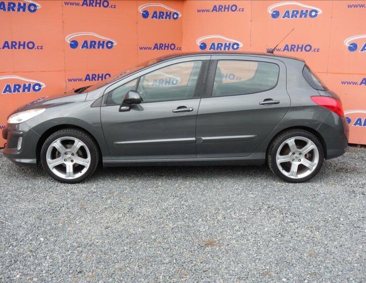 Peugeot 308 Hatchback 1,6 l 103 kw