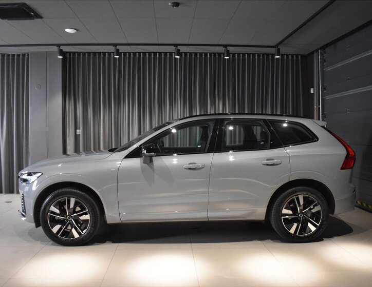 Volvo XC60 SUV / Terénní 2,0 l 184 kw