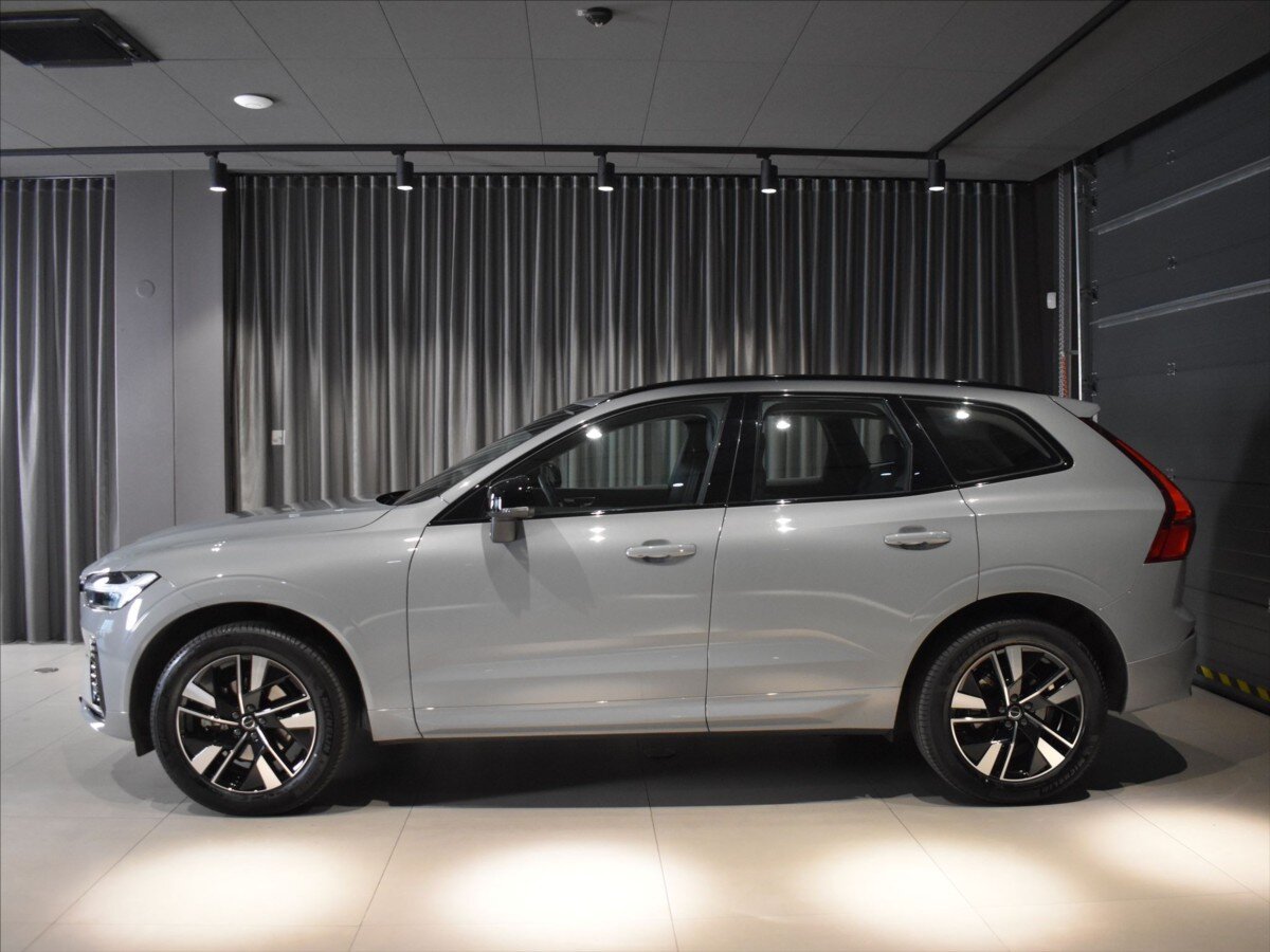 Volvo XC60 SUV / Terénní 2,0 l 184 kw