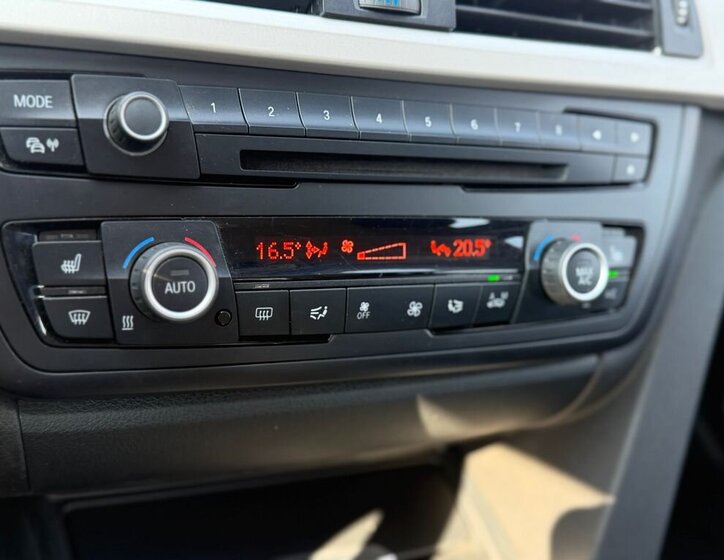 BMW Řada 3 Kombi 2,0 l 180 kw