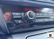 BMW Řada 5 Kombi 3,0 l 190 kw