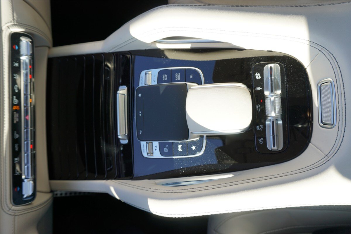 Mercedes-Benz GLS SUV / Terénní 4,0 l 450 kw