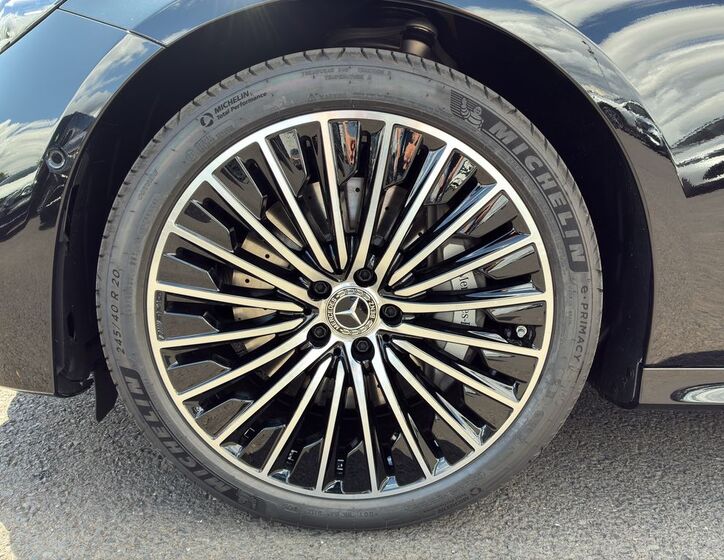 Mercedes-Benz Třídy E 26