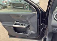 Mercedes-Benz EQB SUV / Terénní 0,0 140 kw