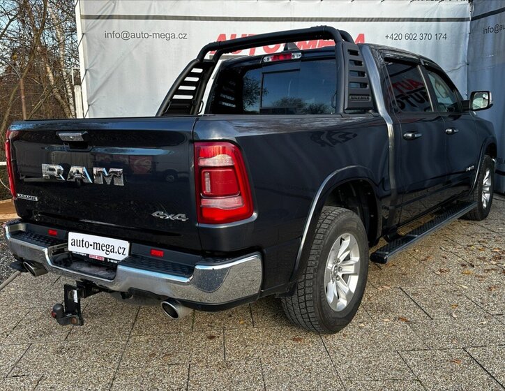 Dodge RAM 6