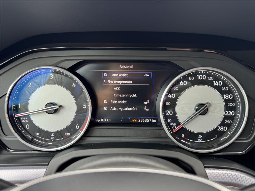 Volkswagen Touareg Kombi 3,0 l 210 kw