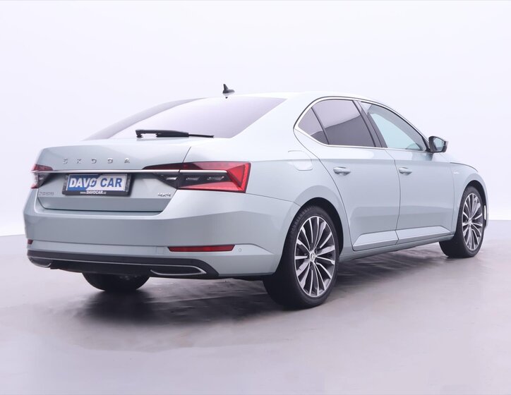 Škoda Superb Liftback 2,0 l 147 kw