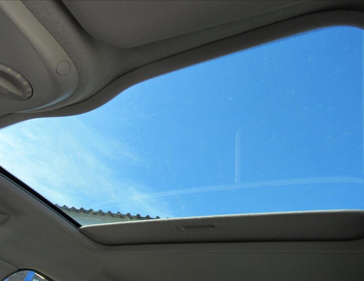 Peugeot 207 Hatchback 1,4 l 70 kw