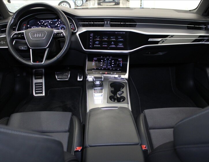 Audi A6 Sedan 3,0 l 210 kw