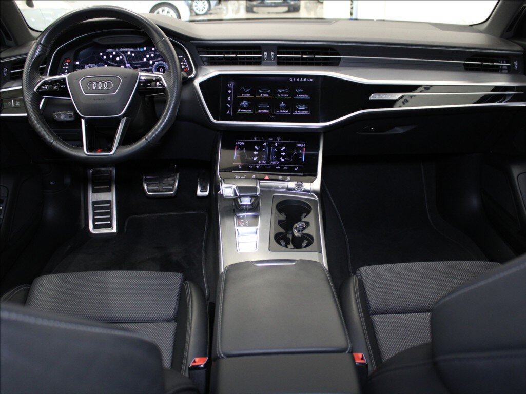 Audi A6 Sedan 3,0 l 210 kw